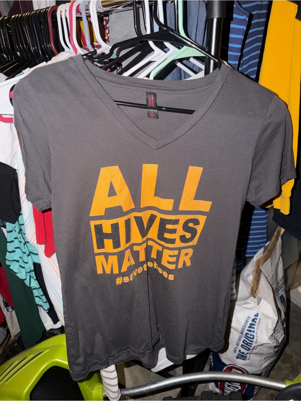 Save the Bees All Hives Matter tee size small by district made